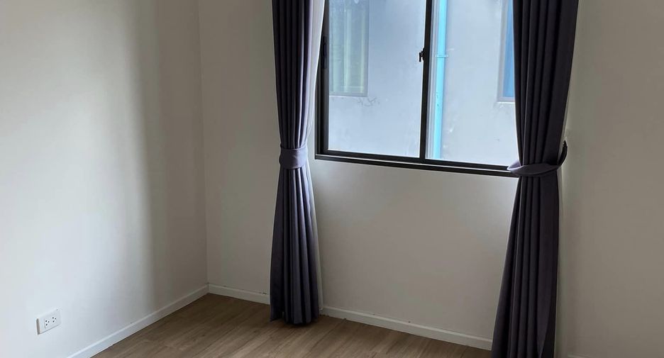 For sale and for rent 3 bedrooms townhouse in Bang Kruai, Nonthaburi