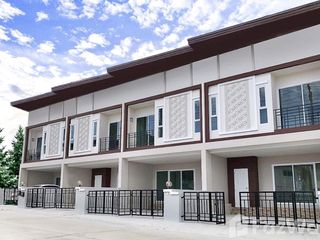 Продажа 4 спальни дом в Pluak Daeng, Районг