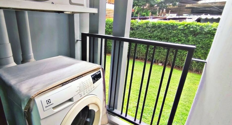 For sale 1 bed condo in Watthana, Bangkok