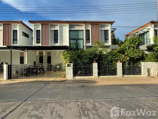 出售 4 卧室 独立屋 在 Mueang Udon Thani, Udon Thani