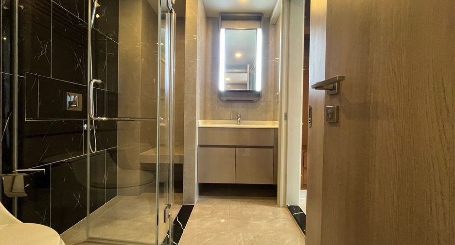À vendre 1 chambre condo à Huai Khwang, Bangkok