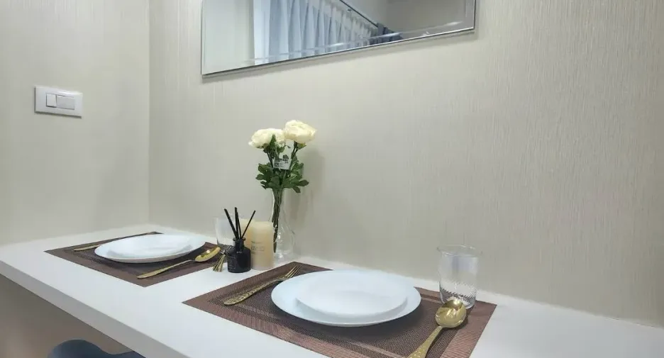 For sale 1 bed condo in Bangkok Noi, Bangkok