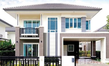For sale 3 ベッドルーム house in Mueang Nakhon Pathom, Nakhon Pathom