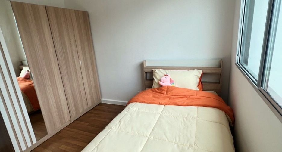 Casa adosada en venta de 3 habitaciones en Bang Khun Thian, Bangkok