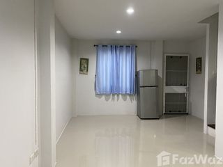 For sale 3 bedrooms townhouse in Mueang Nakhon Pathom, Nakhon Pathom