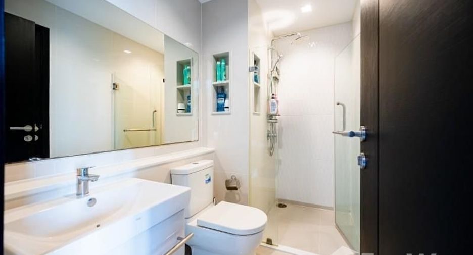 For sale 1 bed condo in Huai Khwang, Bangkok