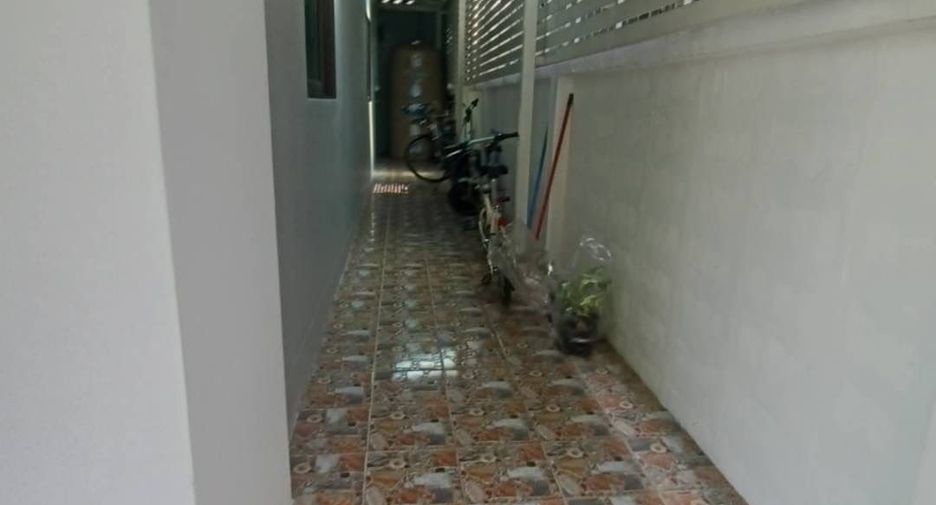 For sale 3 bedrooms townhouse in Thanyaburi, Pathum Thani