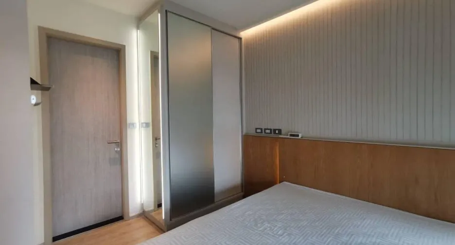 For sale 1 Beds condo in Khlong Toei, Bangkok
