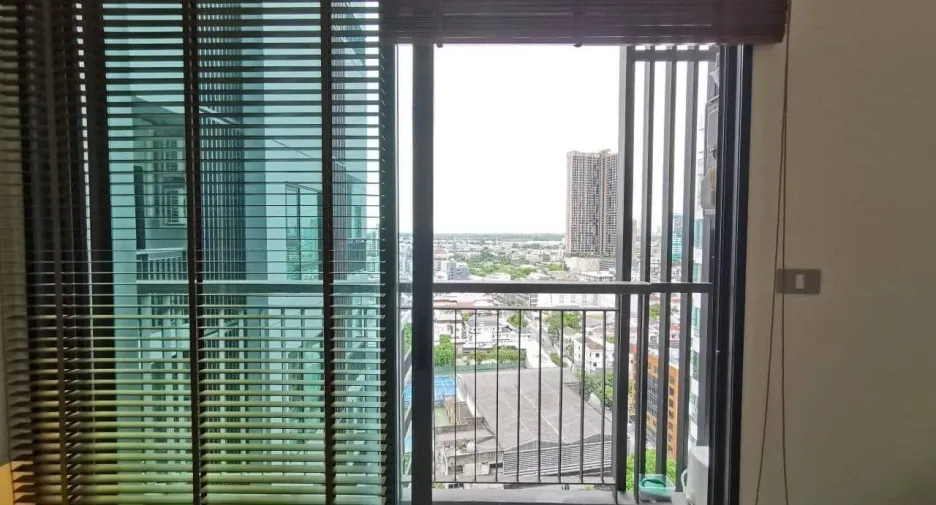 For sale 1 Beds condo in Khlong Toei, Bangkok
