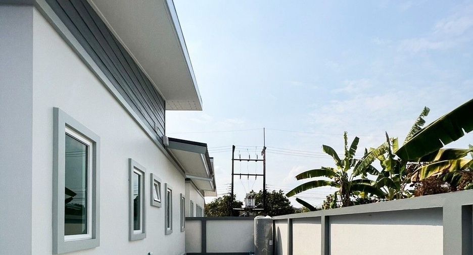 For sale 2 bedrooms house in Mueang Prachinburi, Prachin Buri