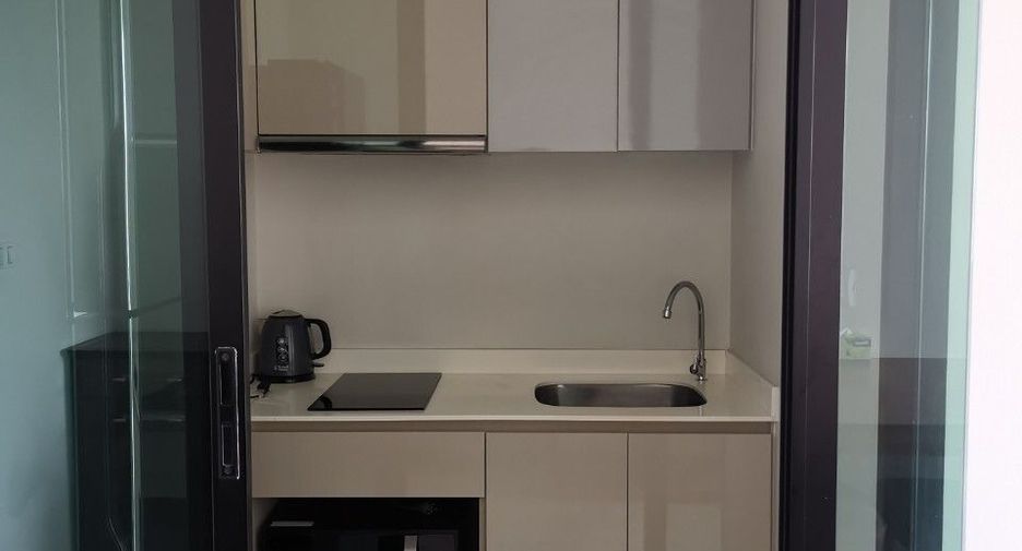 For sale and for rent 1 bed condo in Watthana, Bangkok