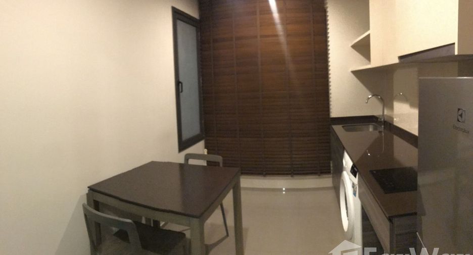 For sale 1 bed condo in Phaya Thai, Bangkok