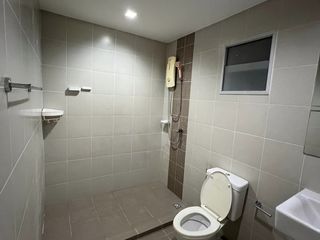 For sale 3 bedrooms townhouse in Bang Khun Thian, Bangkok