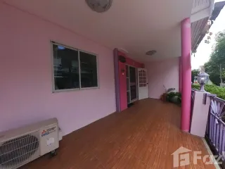 Продажа 3 спальни таунхаус в Mueang Samut Prakan, Самутпракан