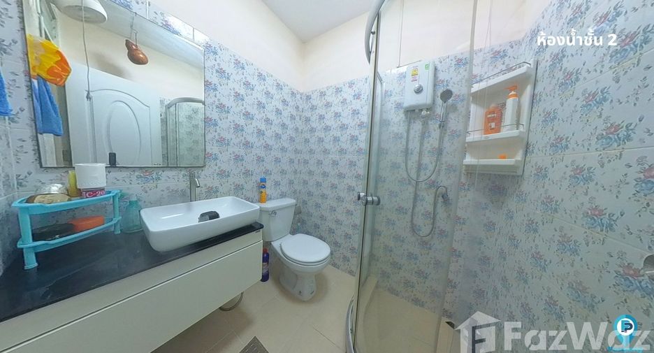 For sale 3 bedrooms townhouse in Mueang Samut Prakan, Samut Prakan