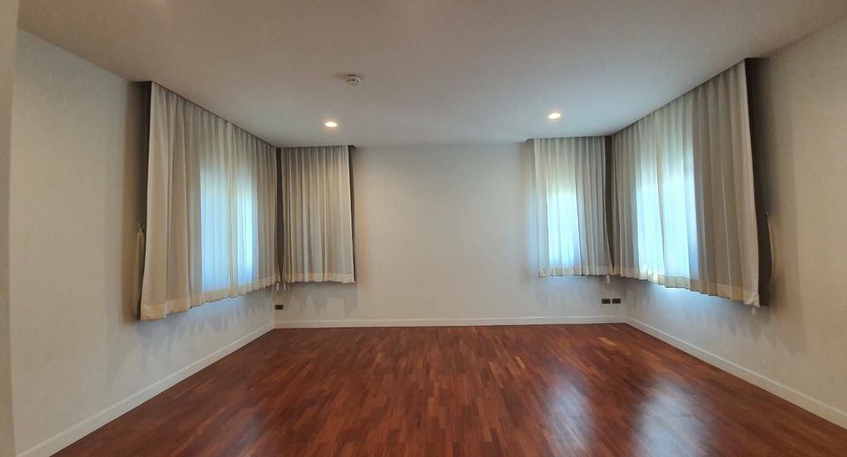 À vendre 5 chambres maison à Pak Kret, Nonthaburi