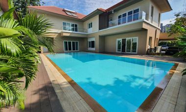 Casa en venta de 5 habitaciones en Pak Kret, Nonthaburi