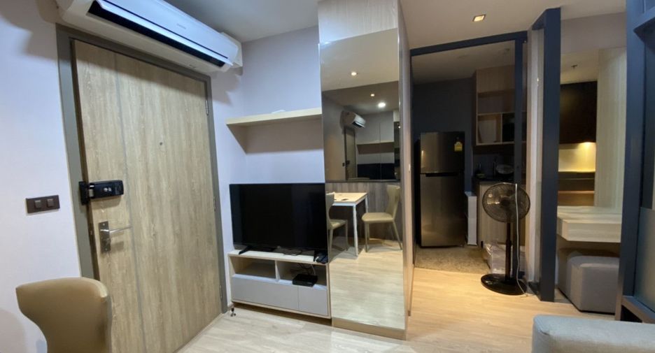 For sale studio condo in Bang Na, Bangkok