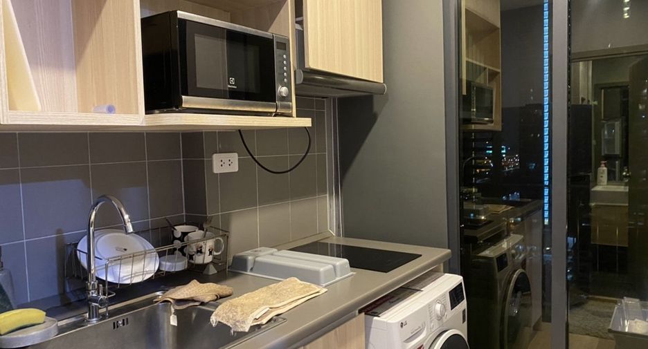 For sale studio condo in Bang Na, Bangkok