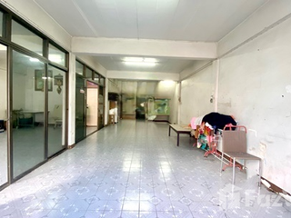 出售 5 卧室 商业空间 在 Mueang Nonthaburi, Nonthaburi