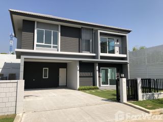 Haus zum Kauf mit 4 Zimmer in Sai Mai, Bangkok