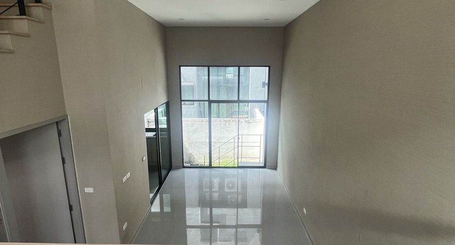 ขาย 3 ห้องนอน ทาวน์เฮ้าส์ ใน ลาดพร้าว, กรุงเทพฯ