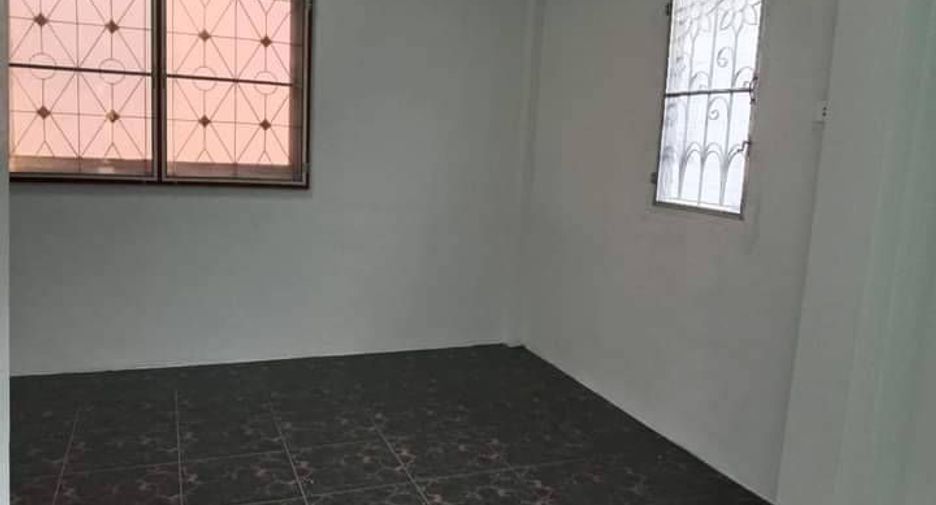 For sale 2 bedrooms house in Nong Chok, Bangkok