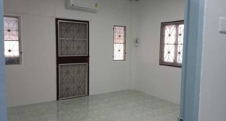 For sale 2 bedrooms house in Nong Chok, Bangkok