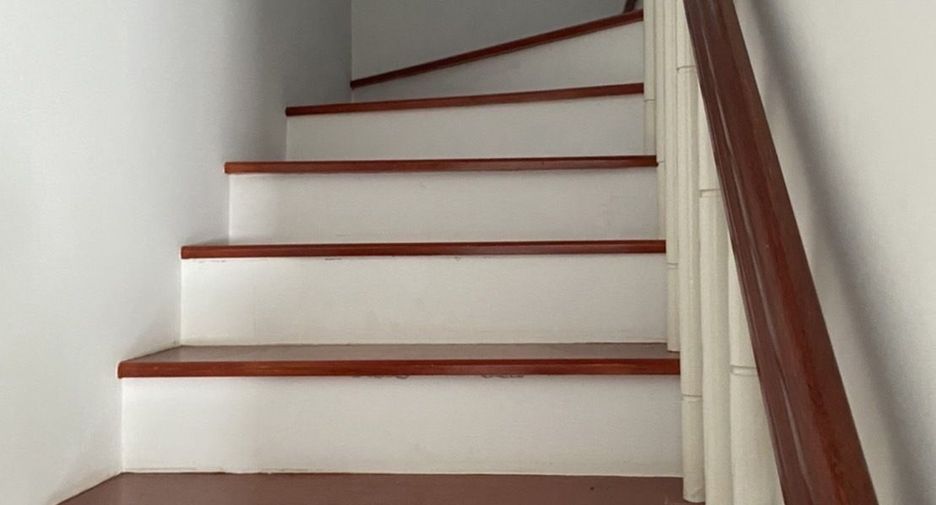 Haus zum Kauf mit 3 Zimmer in Pak Kret, Nonthaburi