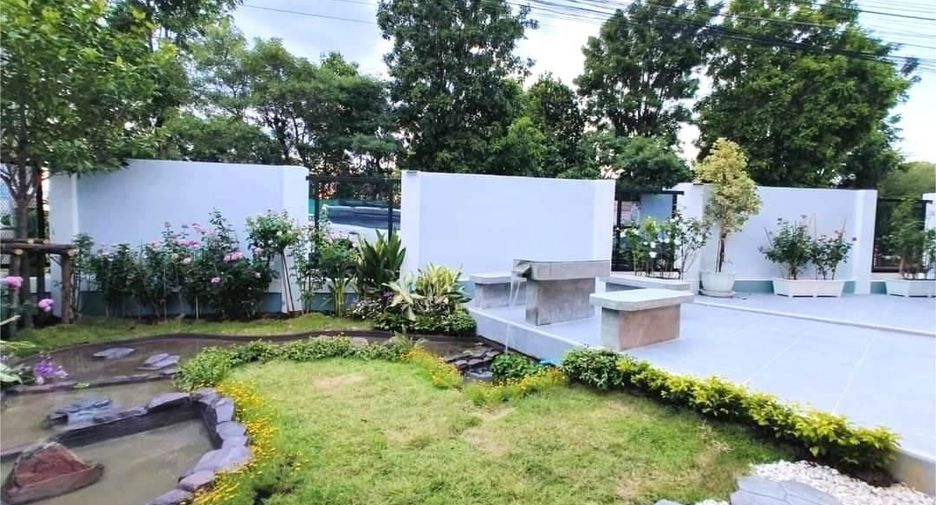 For sale 5 bedrooms townhouse in Bang Yai, Nonthaburi
