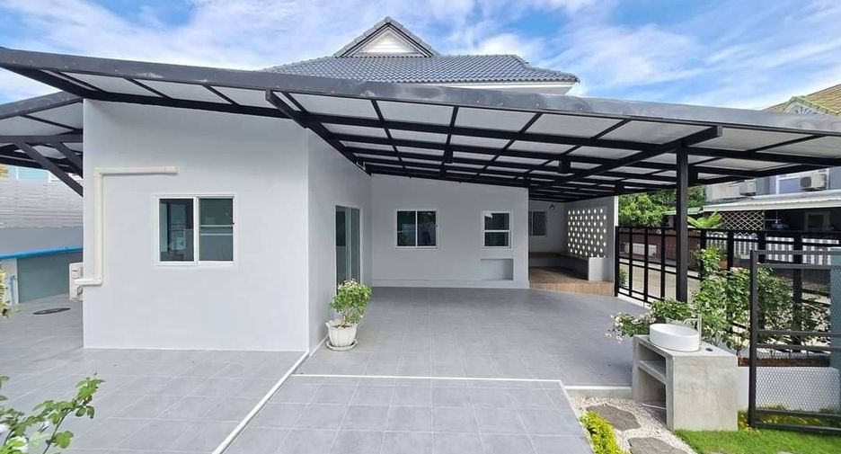 For sale 5 bedrooms townhouse in Bang Yai, Nonthaburi