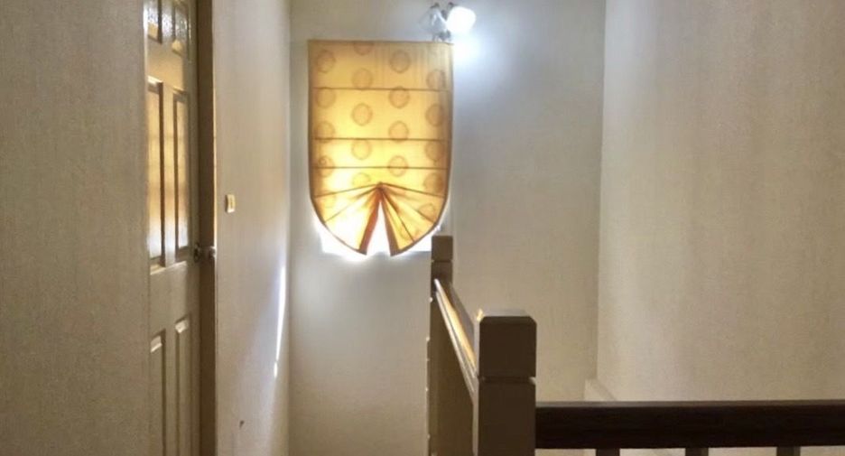For sale 3 bedrooms townhouse in Prawet, Bangkok