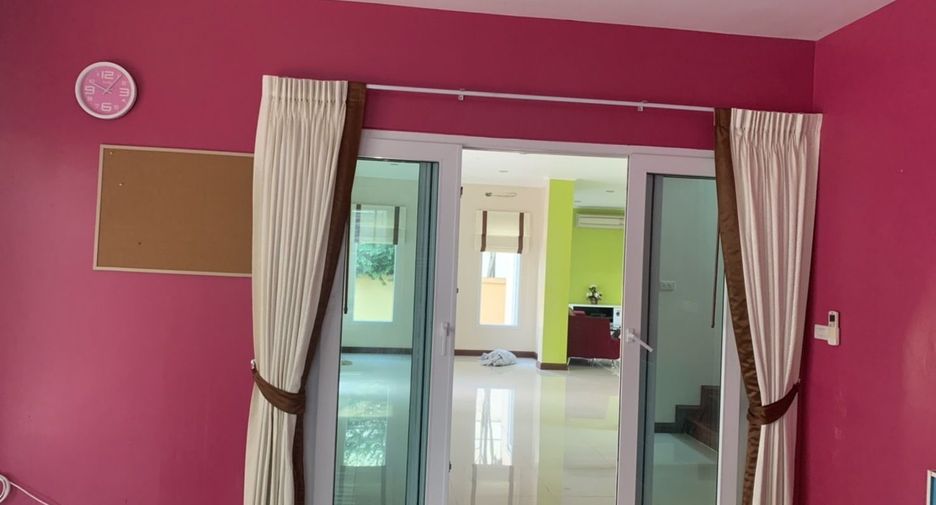For sale 3 bedrooms house in Min Buri, Bangkok