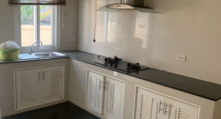 For sale 3 bedrooms house in Min Buri, Bangkok