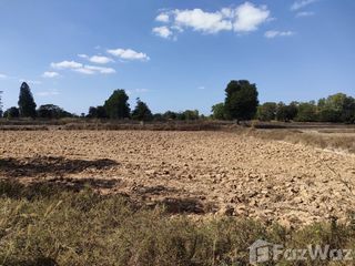 出售 土地 在 Mueang Sakon Nakhon, Sakon Nakhon
