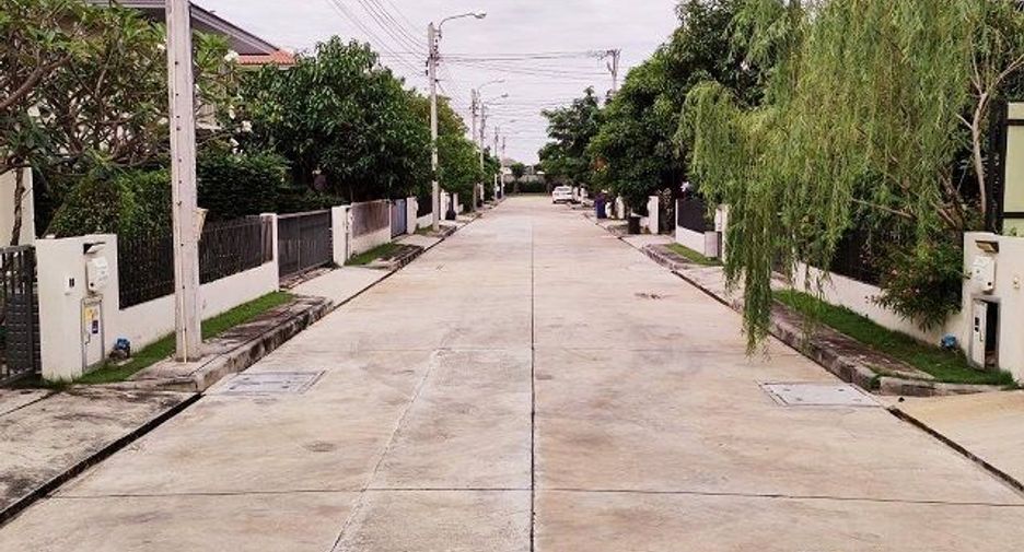 For sale 3 bedrooms house in Bang Kruai, Nonthaburi