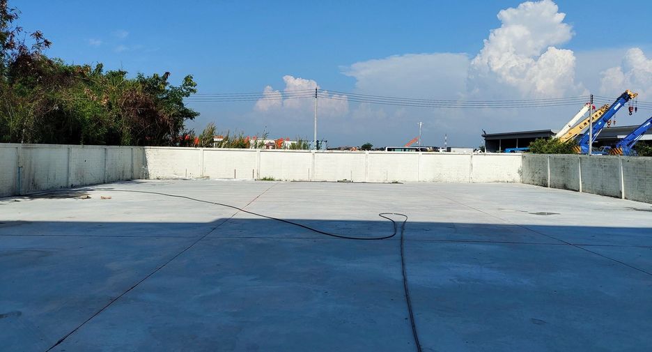 Oficina en alquiler en Mueang Chon Buri, Chonburi