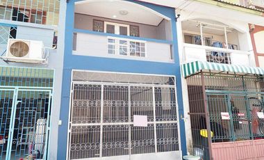 Reihenhaus zum Kauf mit 3 Zimmer in Bang Bua Thong, Nonthaburi