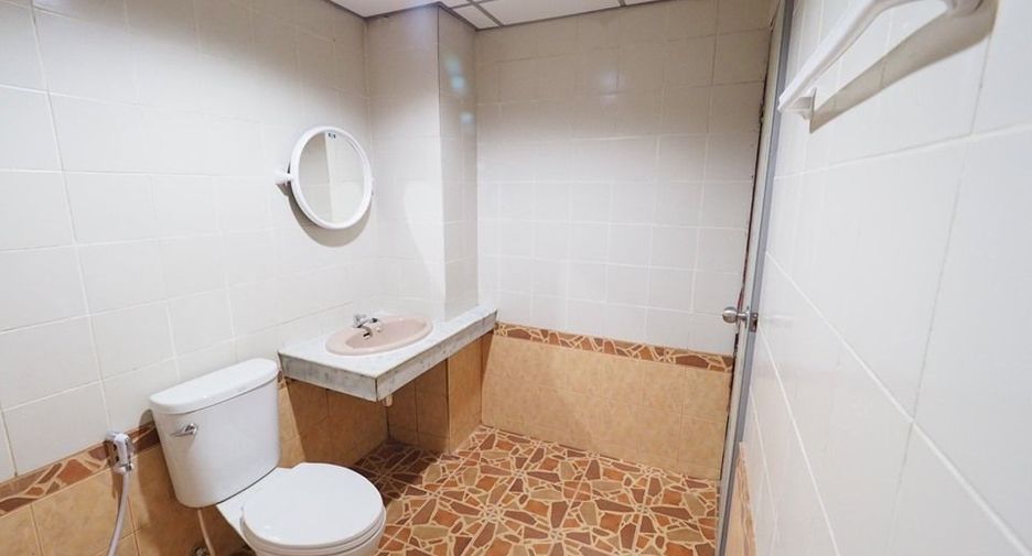 For sale 3 bedrooms townhouse in Bang Bua Thong, Nonthaburi