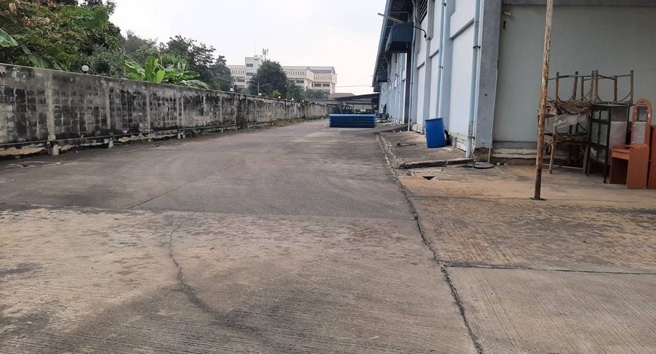 Аренда студия дом в Mueang Samut Sakhon, Самутсакхон