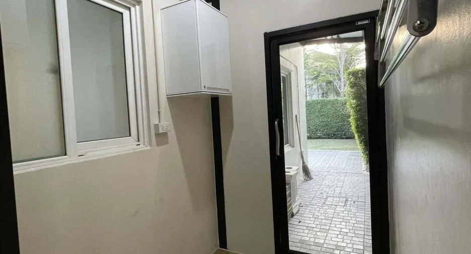 For sale 3 ベッドルーム house in Bang Phli, Samut Prakan