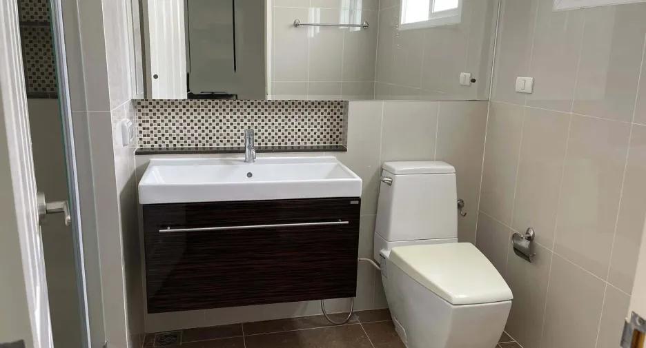 For sale 3 ベッドルーム house in Bang Phli, Samut Prakan