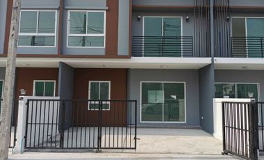 For sale 3 bedrooms townhouse in Bang Bua Thong, Nonthaburi
