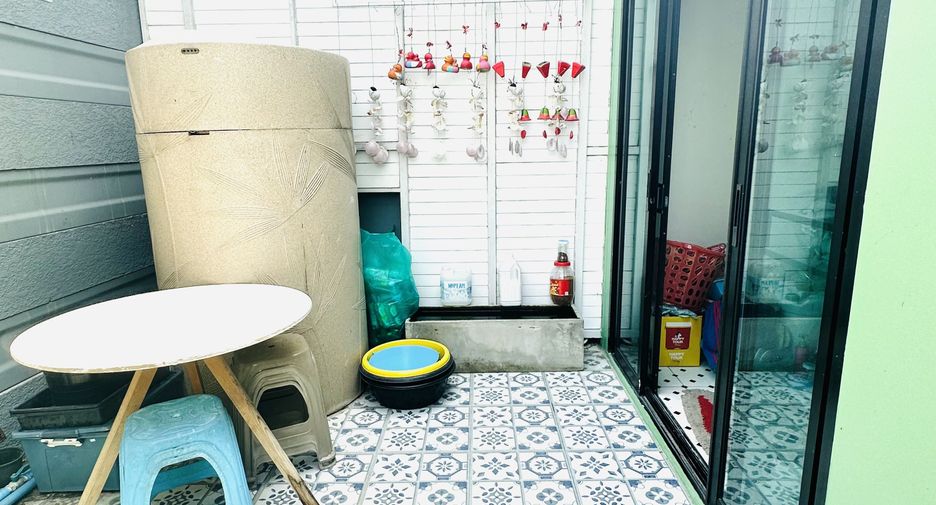 For sale 3 bedrooms townhouse in Bang Kruai, Nonthaburi