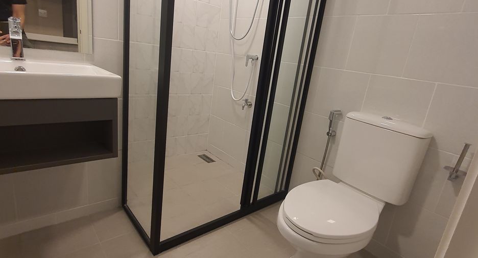 For sale and for rent 1 bed condo in Khlong Luang, Pathum Thani
