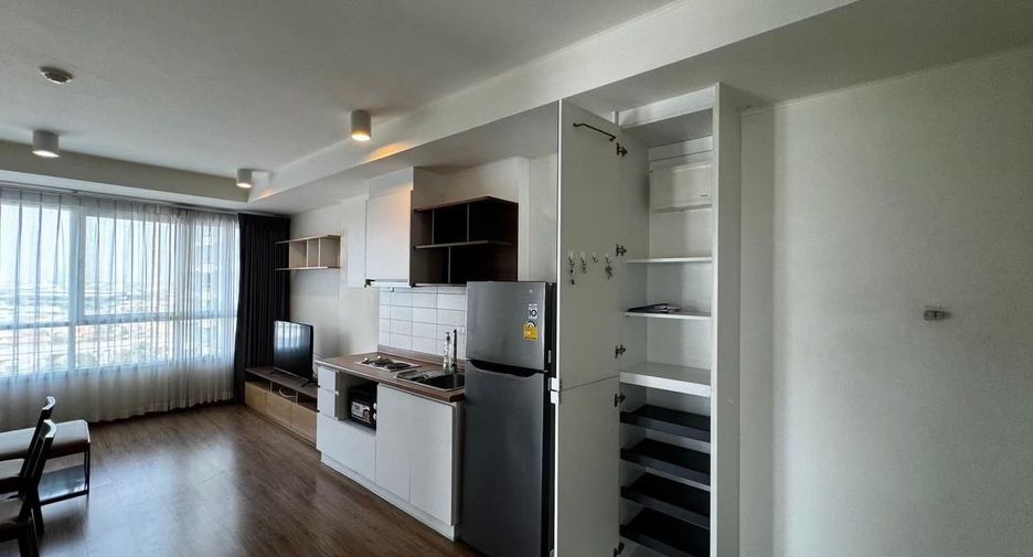 For rent 2 bedrooms condo in Mueang Nonthaburi, Nonthaburi