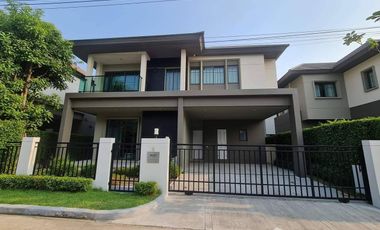 Haus zum Kauf mit 4 Zimmer in Sam Phran, Nakhon Pathom