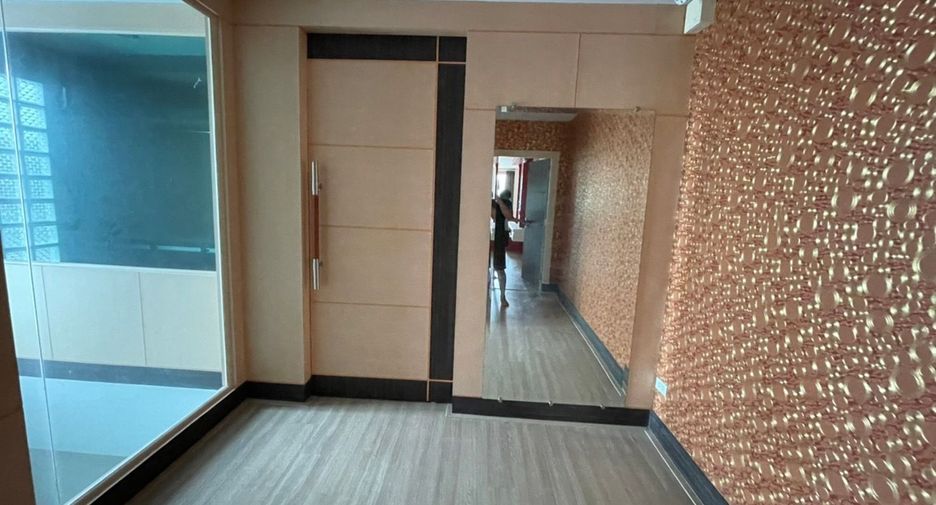 For sale 2 ベッドルーム townhouse in Mueang Nakhon Ratchasima, Nakhon Ratchasima