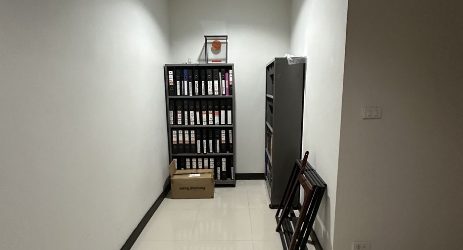 For sale 2 ベッドルーム townhouse in Mueang Nakhon Ratchasima, Nakhon Ratchasima
