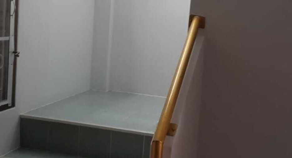 For sale 3 ベッドルーム townhouse in Mueang Nakhon Ratchasima, Nakhon Ratchasima